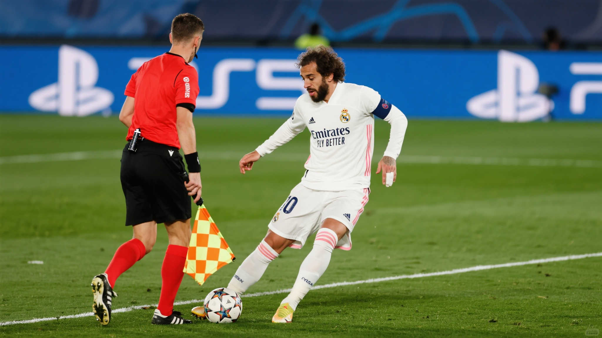 皇马自2021年初首次在开场10分钟内遭遇红牌罚下 皇马自2021年初首次在开场10分钟内遭遇红牌罚下